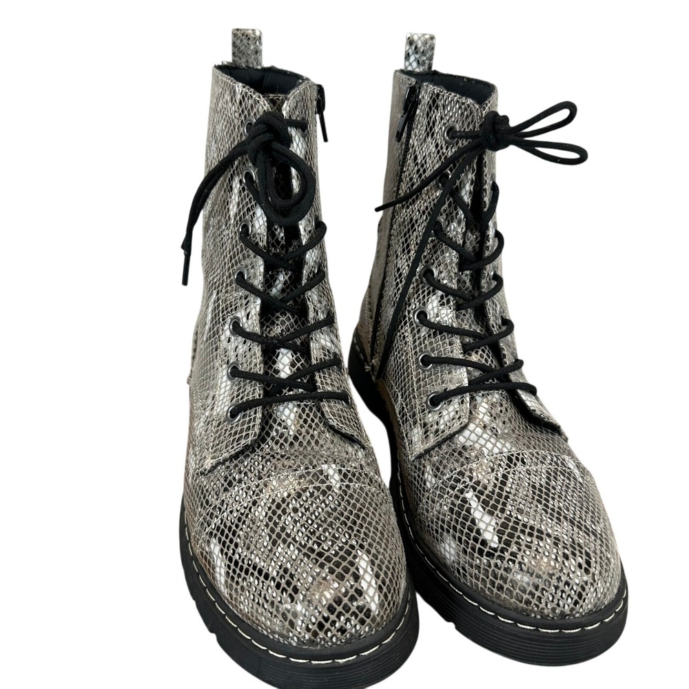 Arizona Jean Co AZ QUEEN Snakeskin Lace Up Combat Ankle Boots 7.5M 037-0683